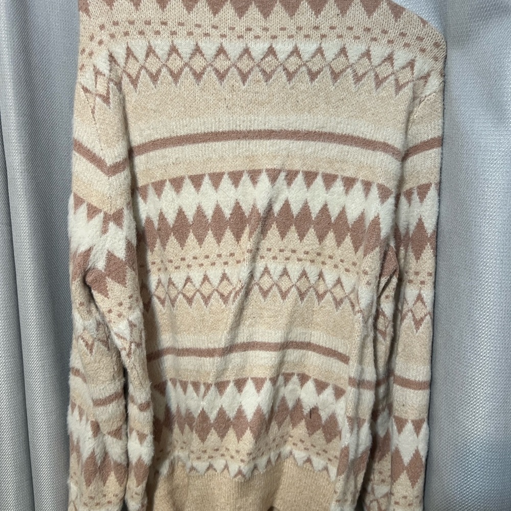 Women’s Beige Patterned Sweater - Picture 3 of 6
